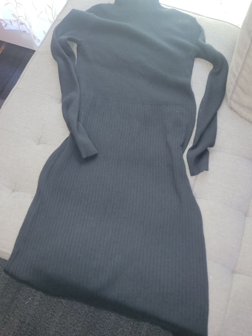 Uniqlo Black Ribbed Knit Long-Sleeve Dress
